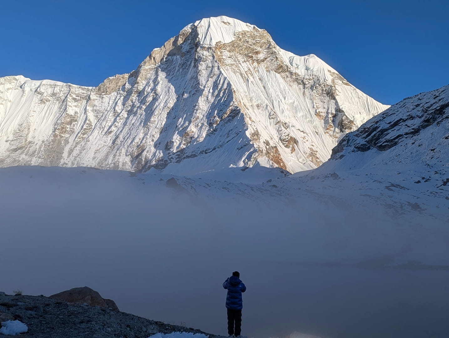 Makalu 23