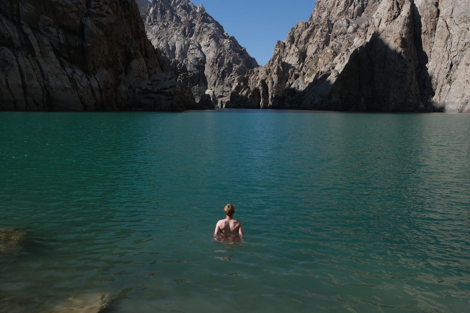 Kel-Suu Lake